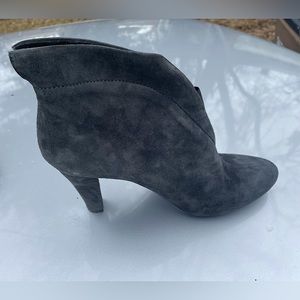Women’s 10.5 Boot Heel